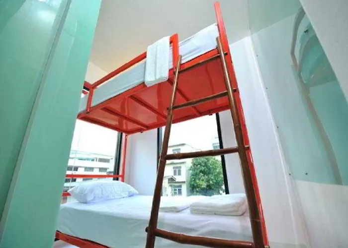 Hotel The Chilli 2*